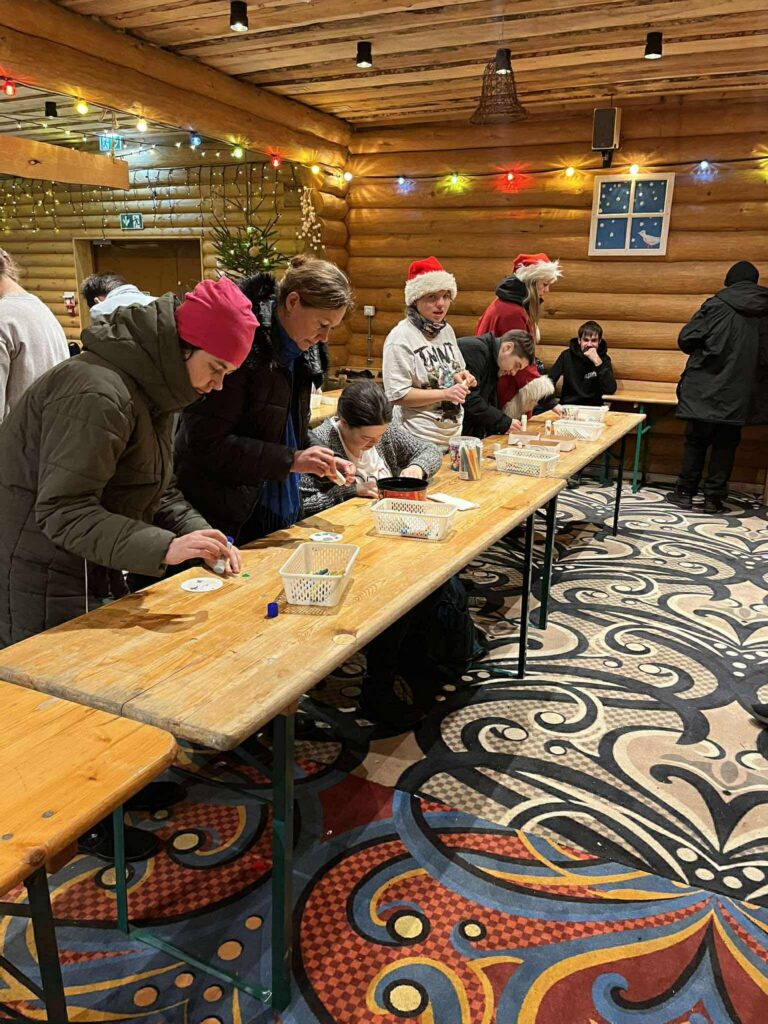 att.-K36Emb4dF0-Jm-25h2IKIH1annbhTGvrqF5b49cJF8