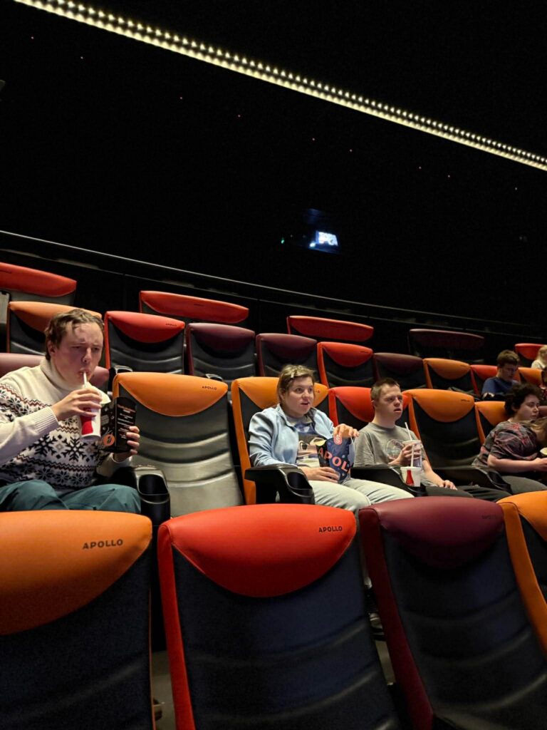 bb607085a92d1f328cede725f5b3e159(1)