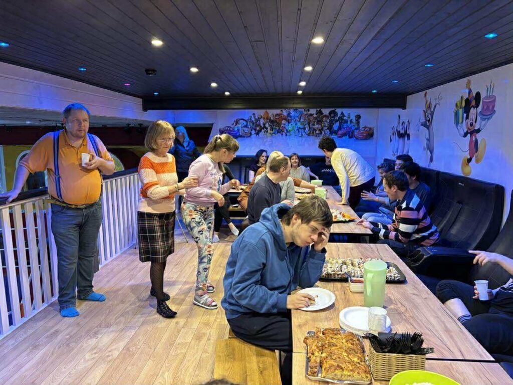 cb80f626-071f-4f5c-b405-fb460367f76d